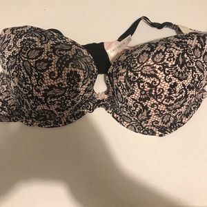 Cacique Pink 44C Black lace print bra